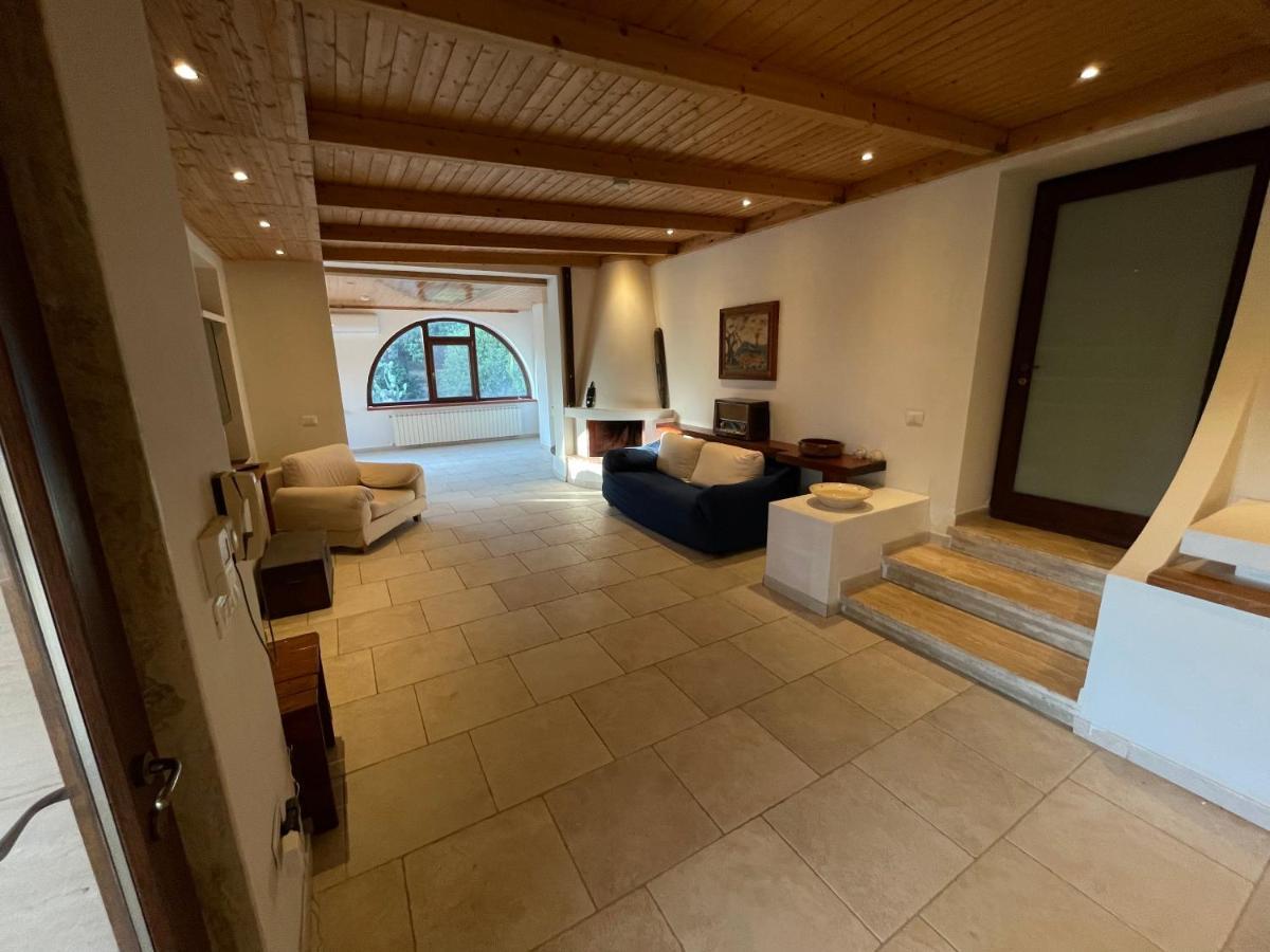 Villa Chez Elioオストゥーニ エクステリア 写真